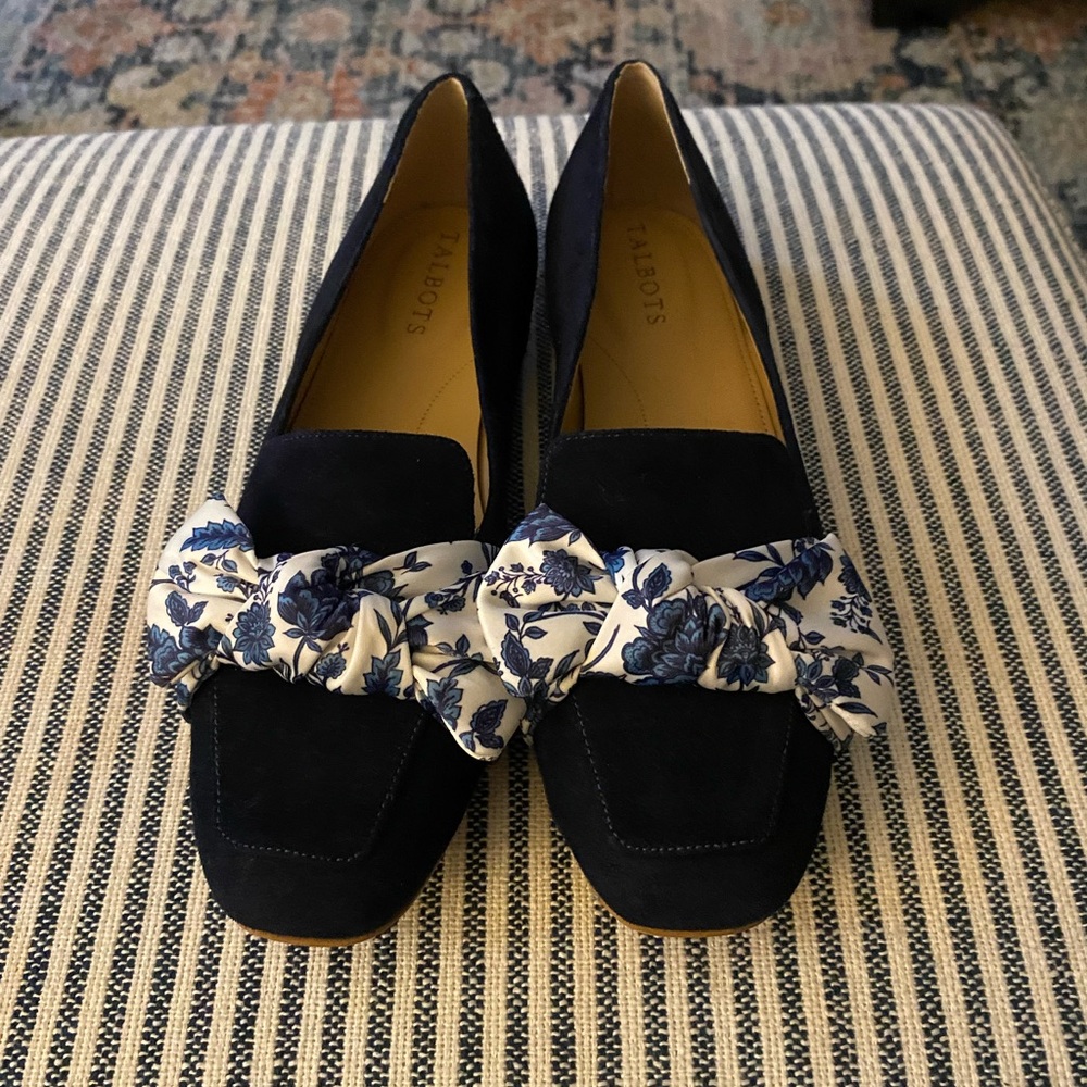 Talbots Navy Blue Loafers with Floral Bow